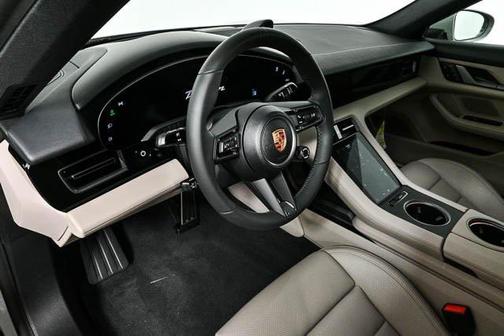 2025 Porsche Taycan RWD