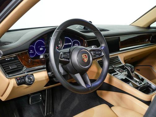2023 Porsche Panamera 4S