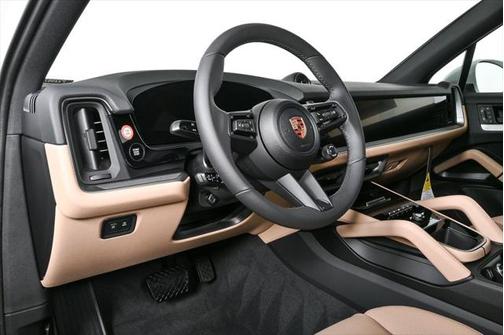 2025 Porsche Cayenne AWD