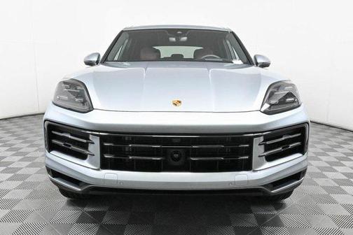 2024 Porsche Cayenne AWD
