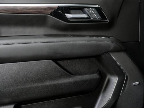 2025 Chevrolet Tahoe 4WD Z71