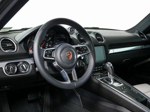 2024 Porsche 718 Cayman RWD