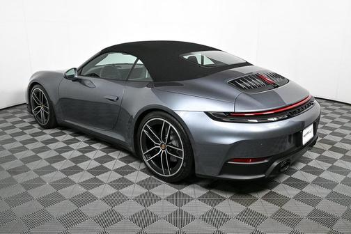 2025 Porsche 911 Carrera T