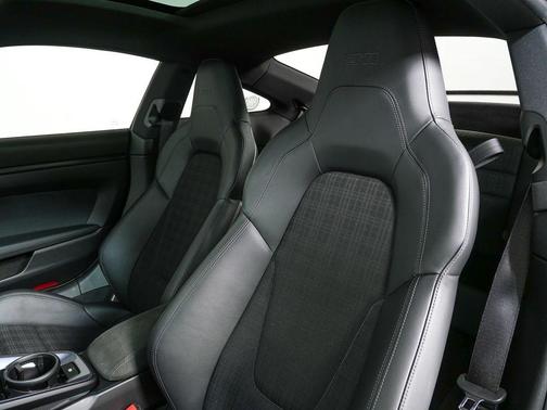 Chalk 2025 Porsche 911 Carrera T