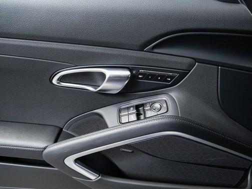 2025 Porsche 718 Cayman GTS 4.0