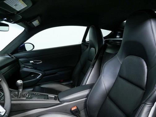 2025 Porsche 718 Cayman GTS 4.0