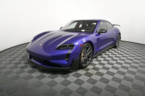 2025 Porsche Taycan Turbo GT w/Weissach Package