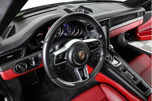 2019 Porsche 911 Turbo