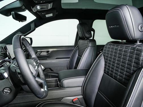 2024 GMC Sierra EV Denali Edition 1