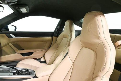 2025 Porsche 911 Turbo