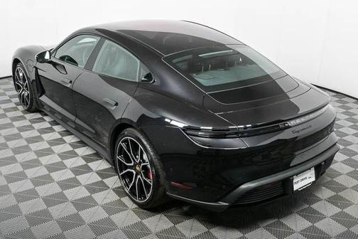 2025 Porsche Taycan 4S