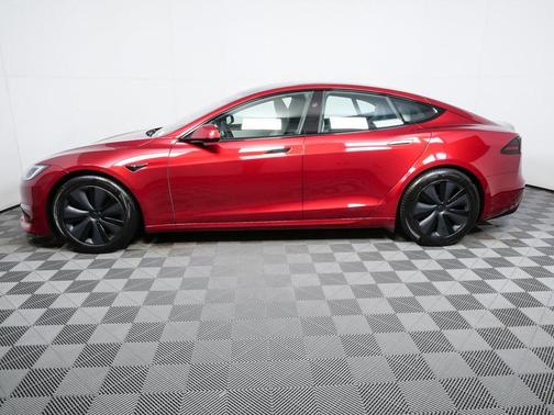 2023 Tesla Model S Standard Range