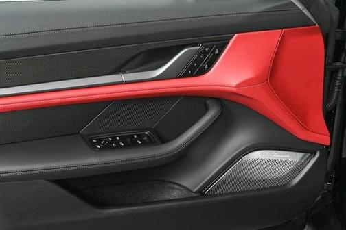2025 Porsche Taycan 4S