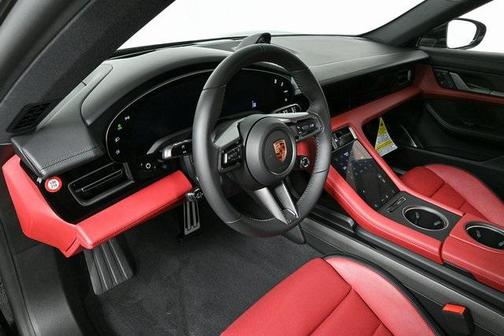 2025 Porsche Taycan 4S