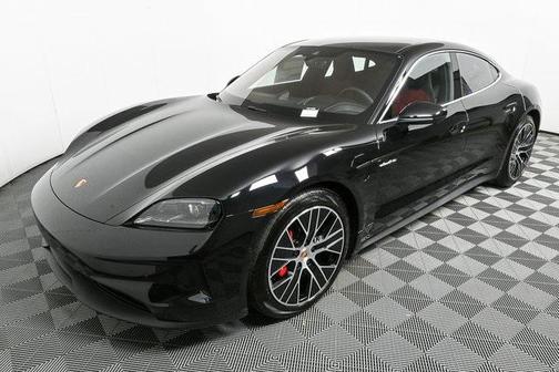 2025 Porsche Taycan 4S