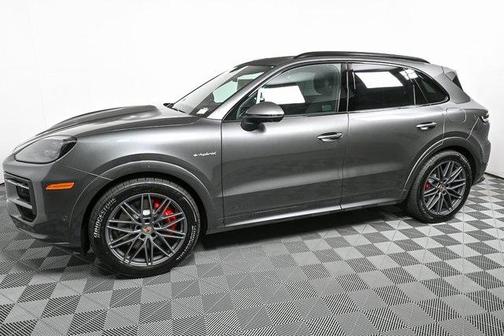 2026 Porsche Cayenne S