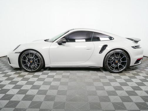 2021 Porsche 911 Turbo