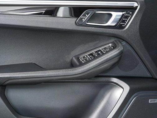2019 Porsche Macan AWD