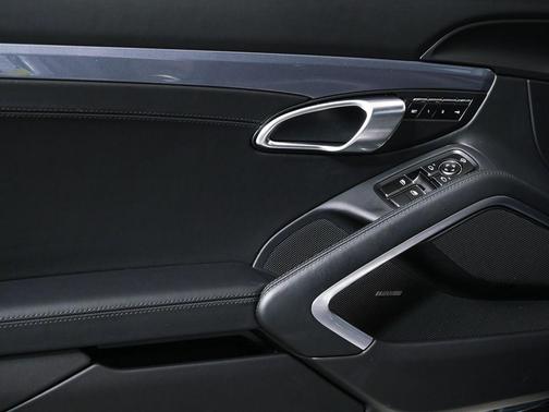 2025 Porsche 718 Cayman S