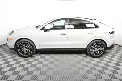 Chalk 2026 Porsche Cayenne Cayenne