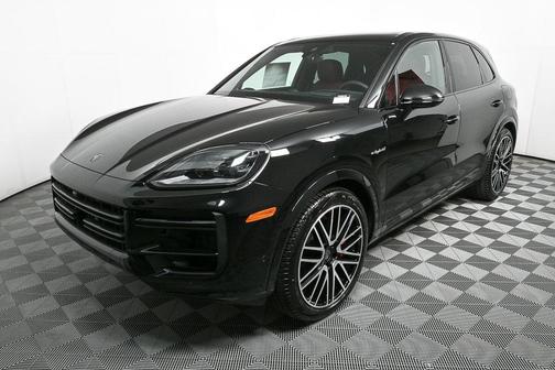 2026 Porsche Cayenne Turbo