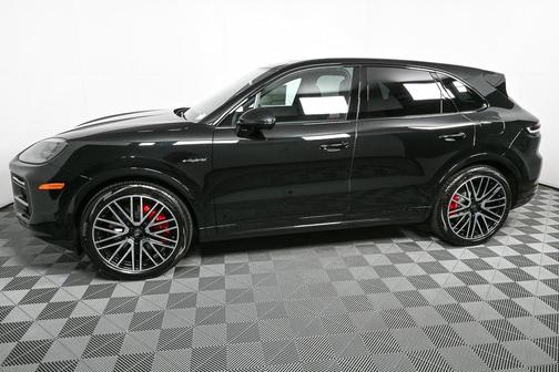 2026 Porsche Cayenne Turbo
