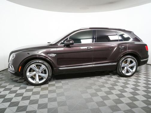 Havana Metallic 2017 Bentley Bentayga W12
