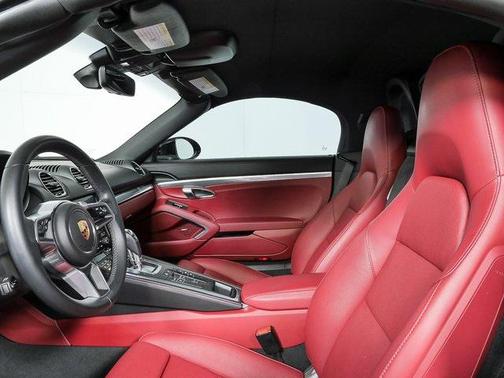 2020 Porsche 718 Boxster RWD