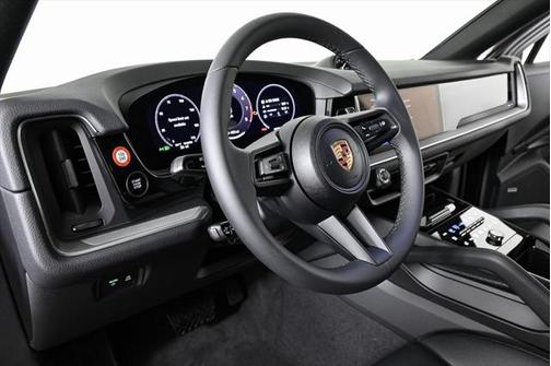 2025 Porsche Cayenne AWD