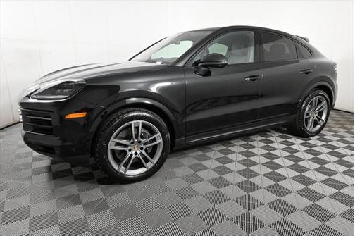 2025 Porsche Cayenne AWD