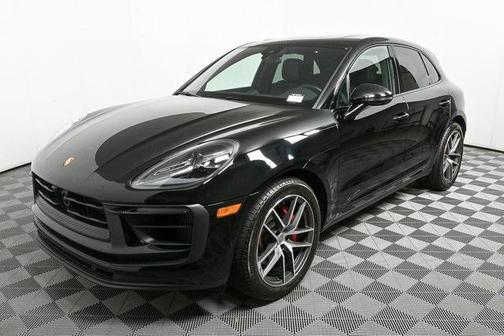 2024 Porsche Macan Base