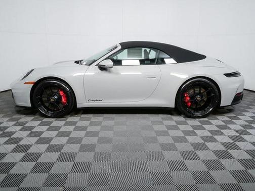 2026 Porsche 911 Carrera GTS