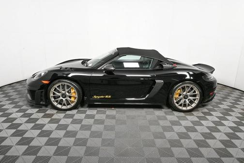 2024 Porsche 718 Spyder RS