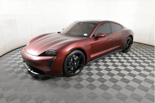 2022 Porsche Taycan Turbo