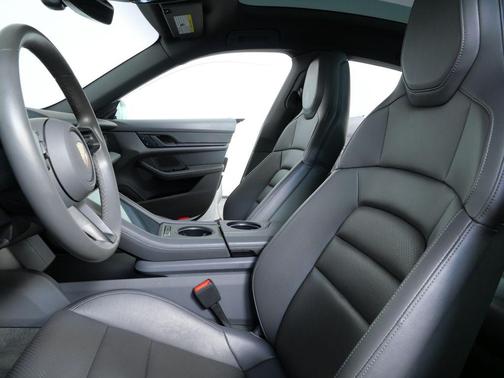 2022 Porsche Taycan 4S