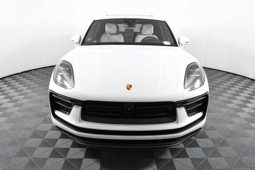 2024 Porsche Macan AWD