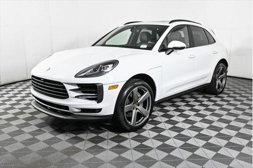 2021 Porsche Macan Base