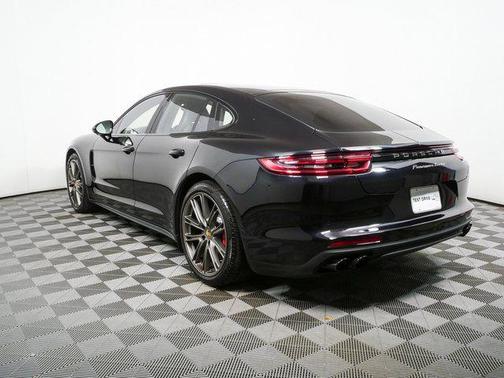 Jet Black Metallic 2020 Porsche Panamera Turbo