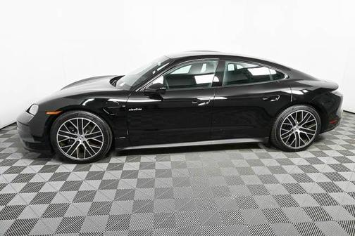 2025 Porsche Taycan RWD