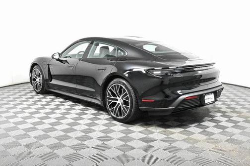 2025 Porsche Taycan RWD