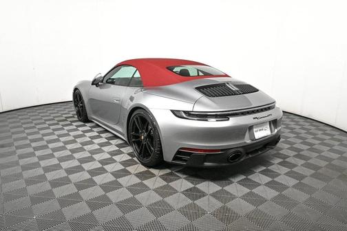 2024 Porsche 911 Carrera GTS