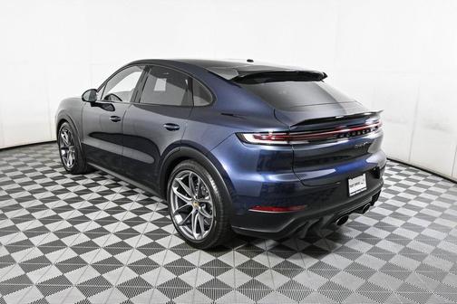 2024 Porsche Cayenne Turbo GT