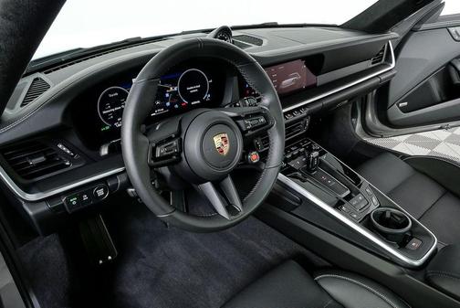 2026 Porsche 911 Carrera GTS