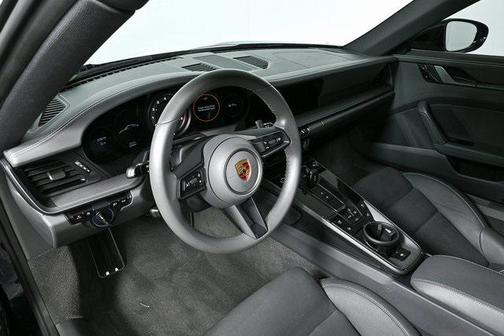 2021 Porsche 911 Carrera
