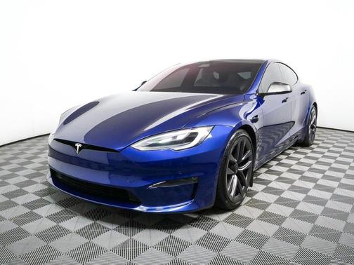 2022 Tesla Model S Plaid