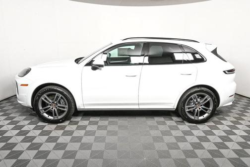 2026 Porsche Cayenne AWD
