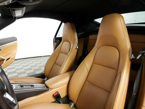 2018 Porsche 911 Carrera 4S Cabriolet