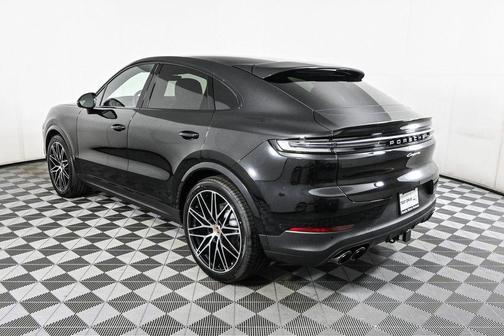 2025 Porsche Cayenne Cayenne