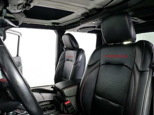 Bright White Clearcoat 2020 Jeep Gladiator Rubicon