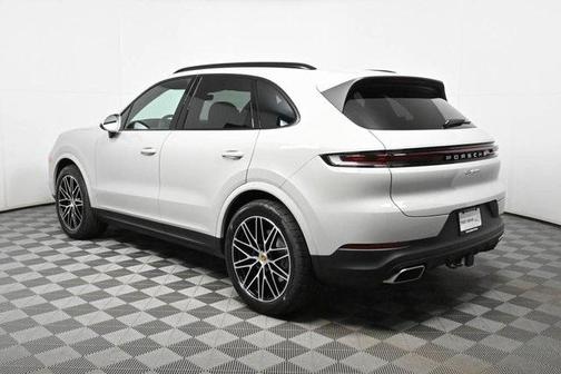 2024 Porsche Cayenne AWD